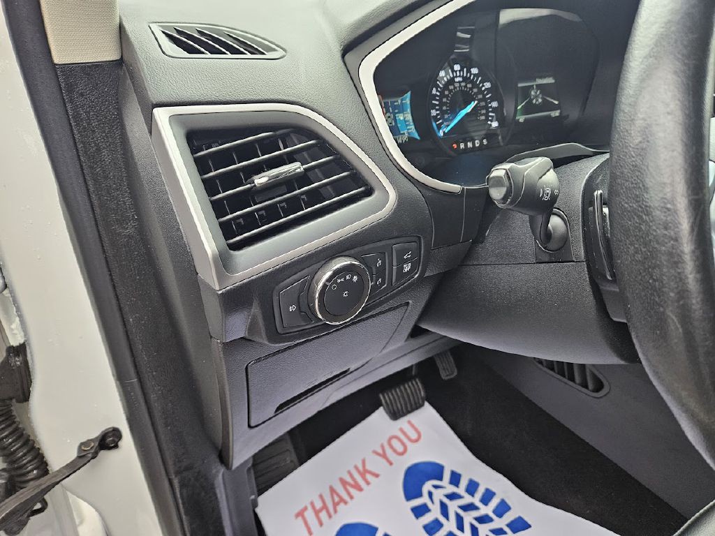 2020 Ford Edge Image 26