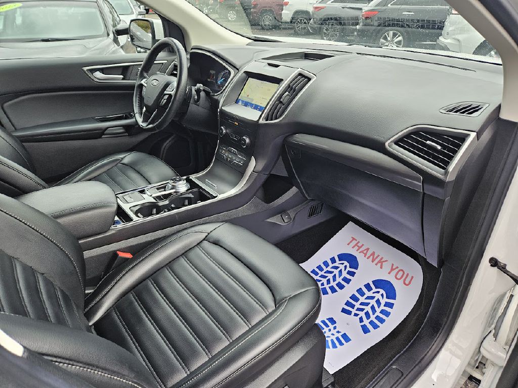 2020 Ford Edge Image 42