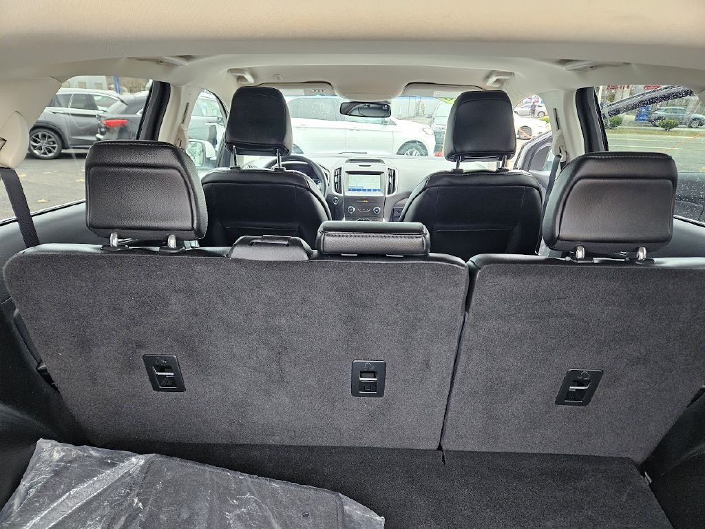 2020 Ford Edge Image 43