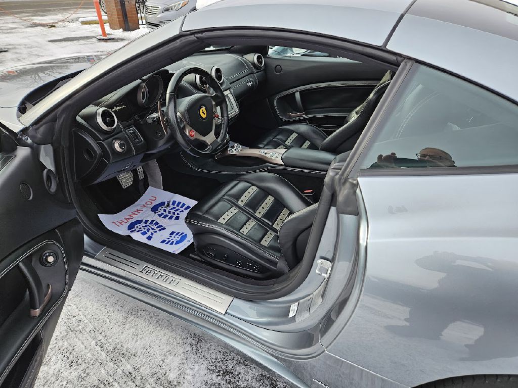 2014 Ferrari CALIFORNIA Image 15