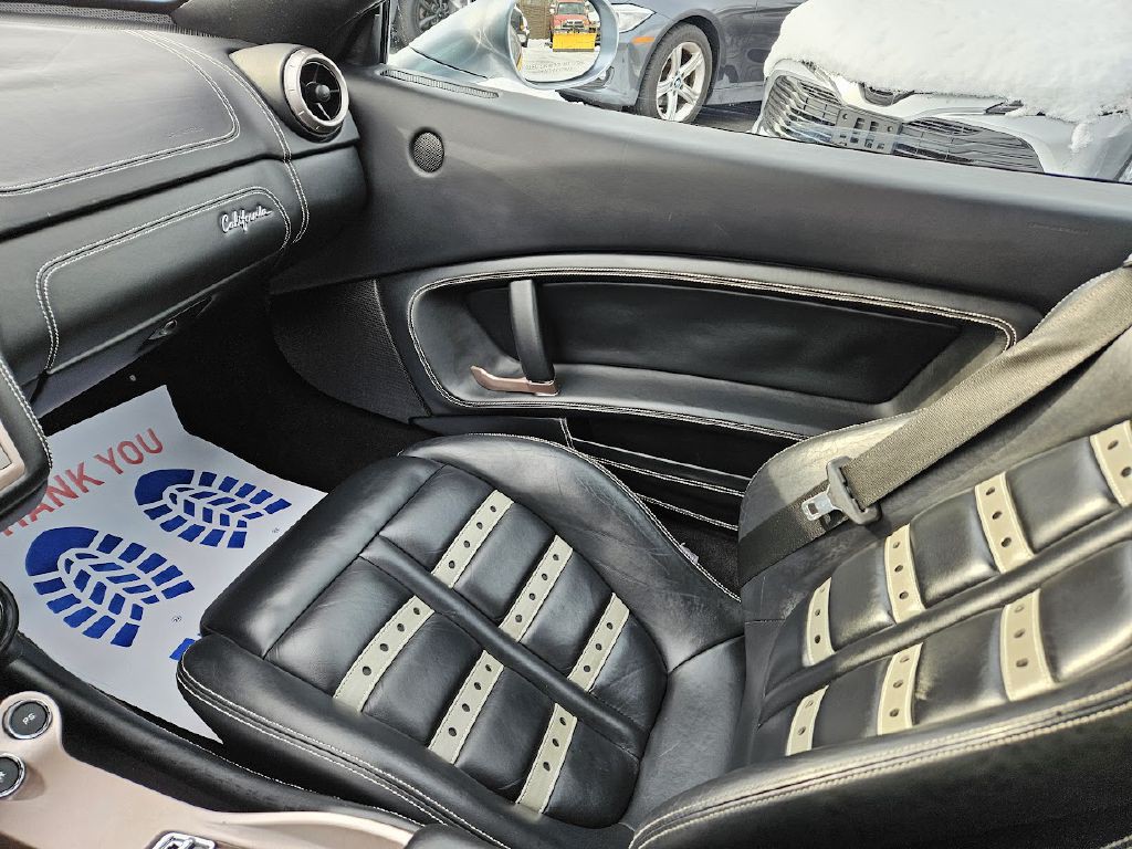 2014 Ferrari CALIFORNIA Image 27