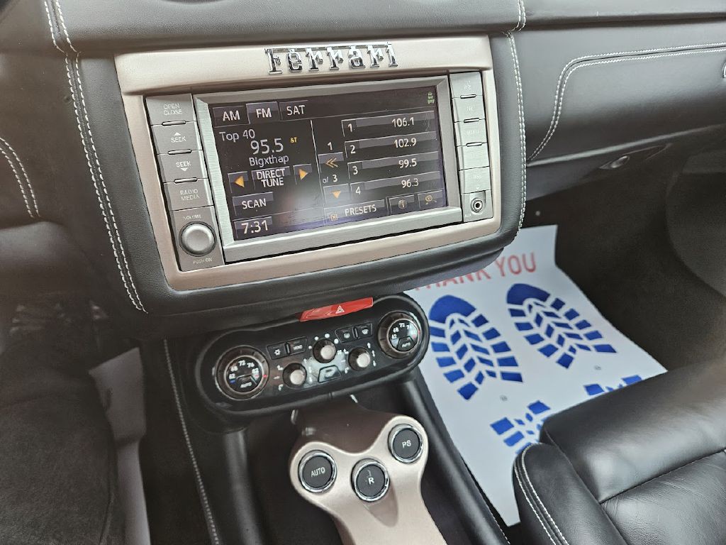 2014 Ferrari CALIFORNIA Image 30