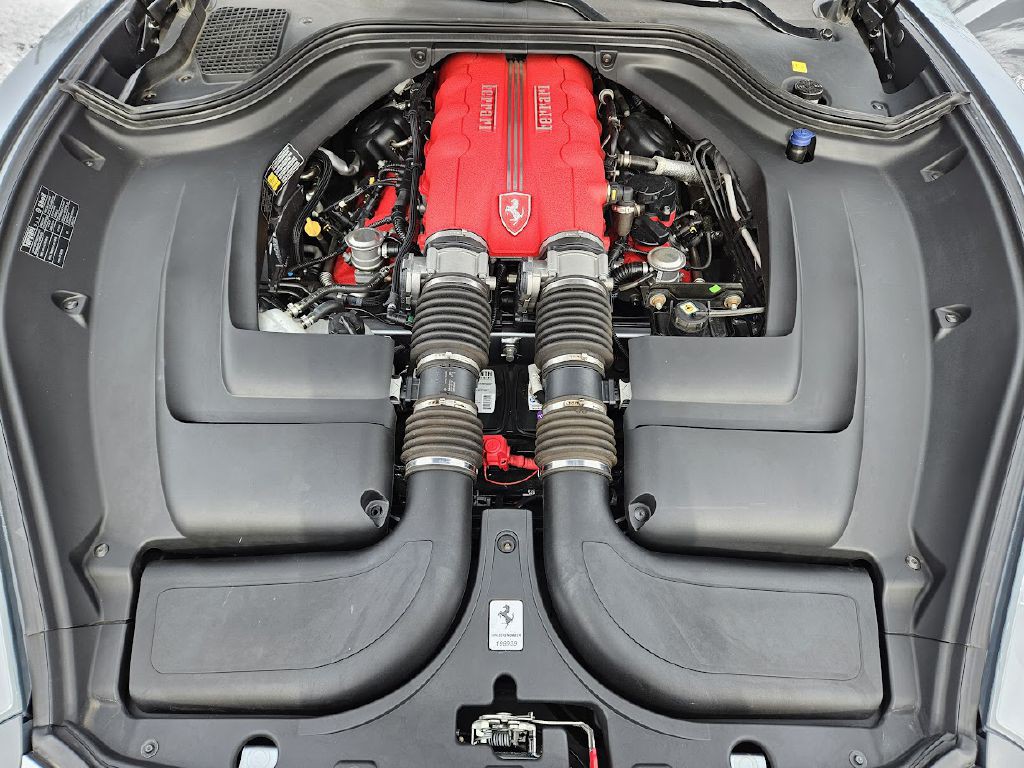 2014 Ferrari CALIFORNIA Image 50