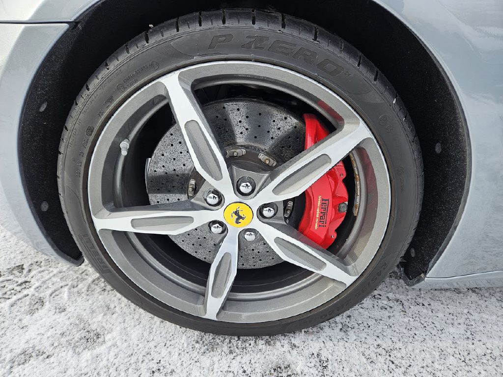 2014 Ferrari CALIFORNIA Image 57