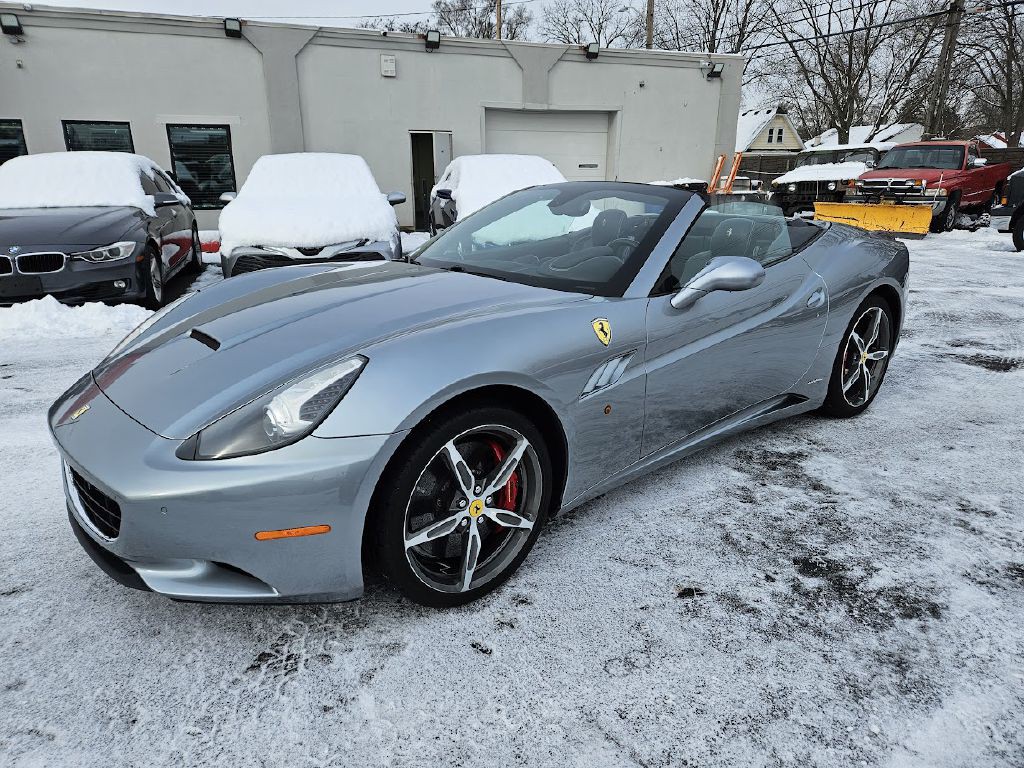 2014 Ferrari CALIFORNIA Image 61