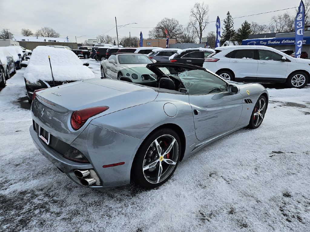 2014 Ferrari CALIFORNIA Image 64