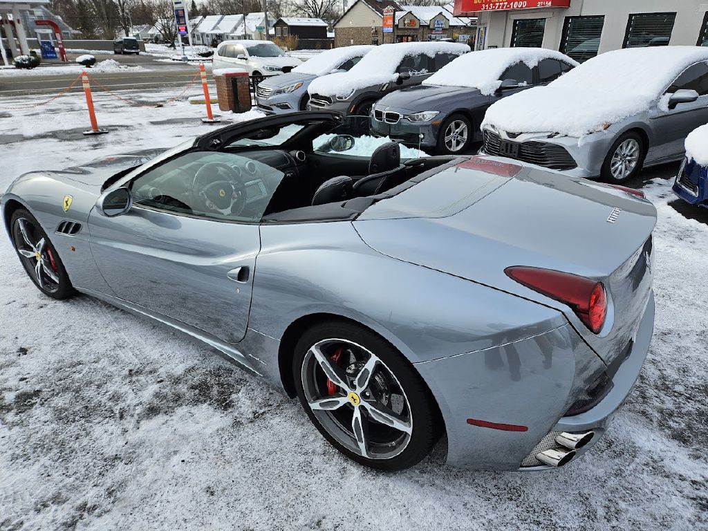 2014 Ferrari CALIFORNIA Image 69
