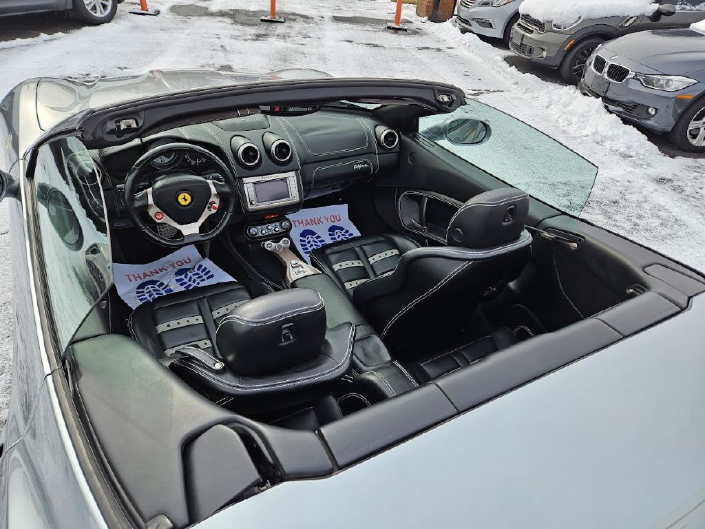 2014 Ferrari CALIFORNIA Image 70