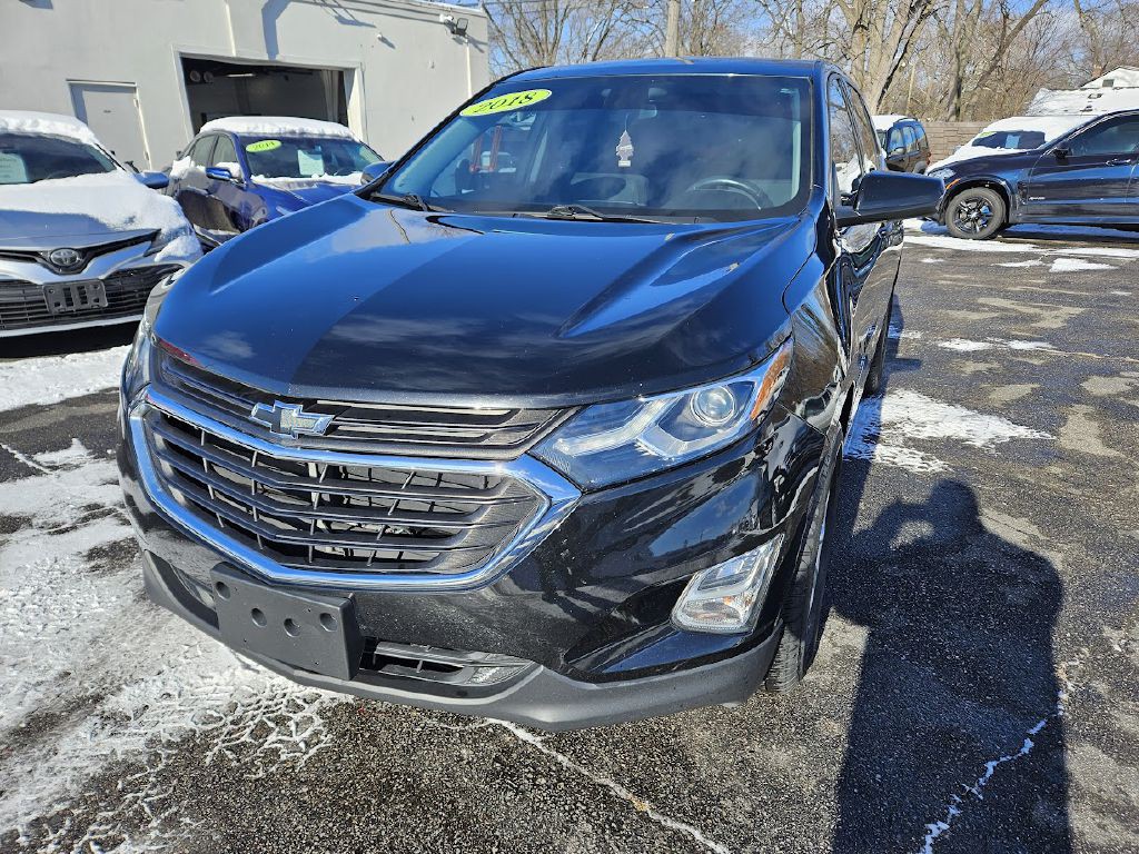 2018 Chevrolet Equinox Image 2