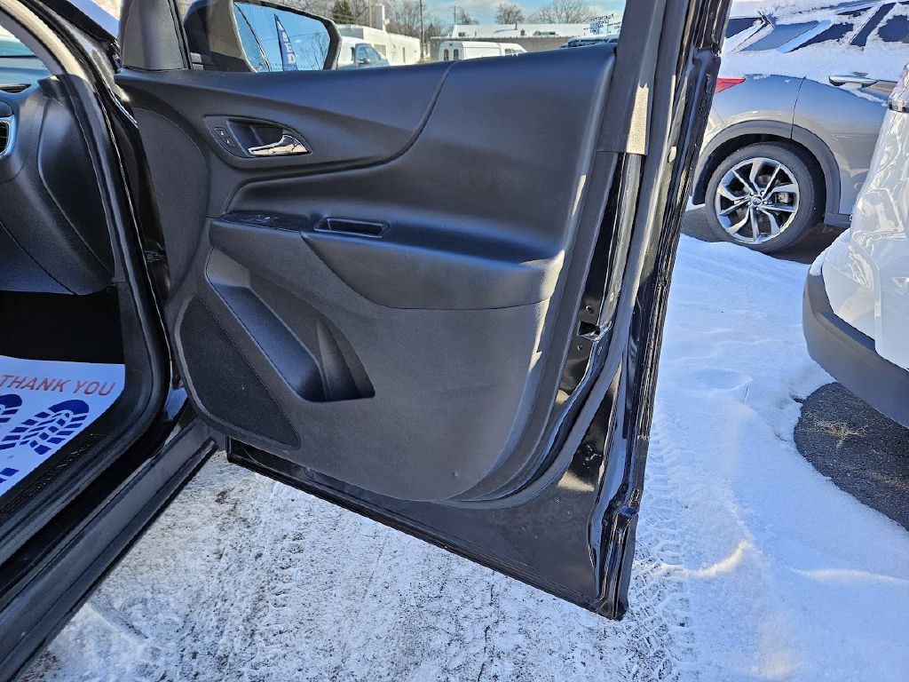 2018 Chevrolet Equinox Image 46