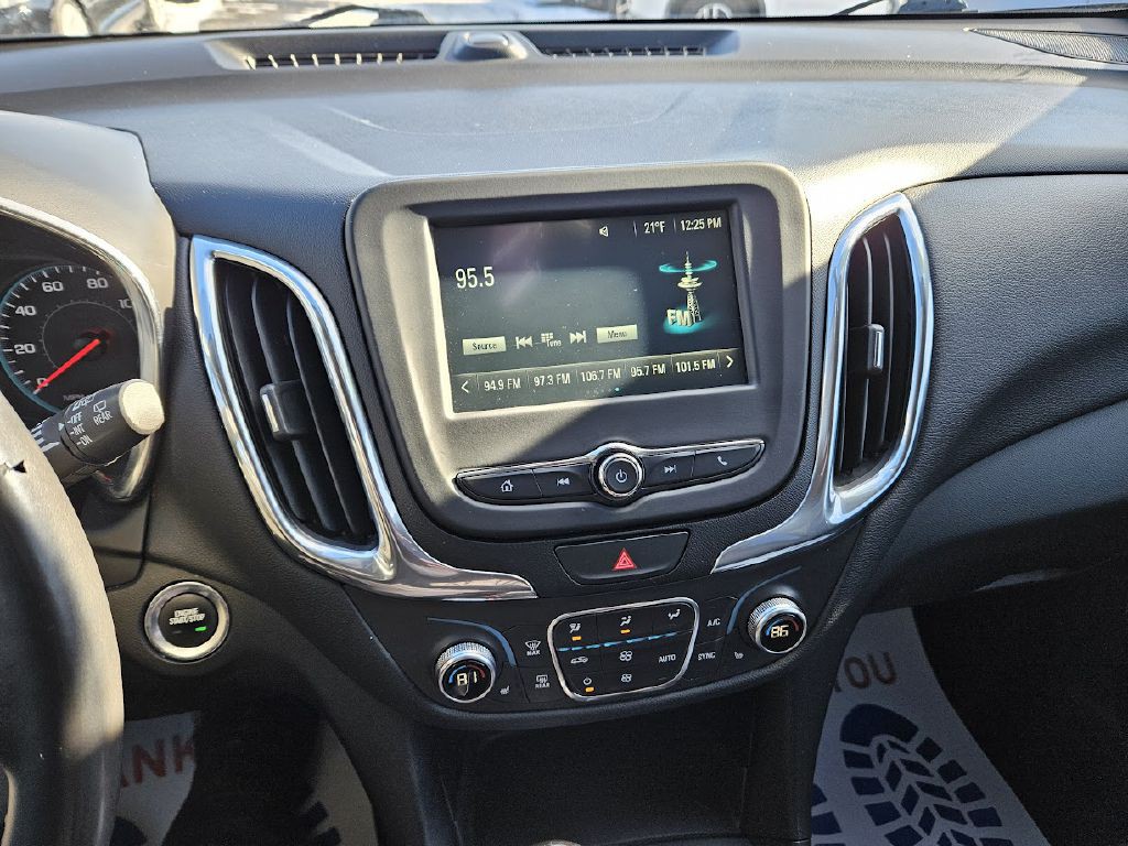 2018 Chevrolet Equinox Image 11