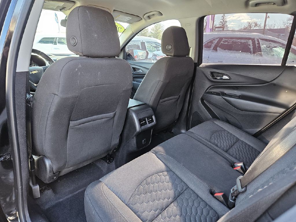 2018 Chevrolet Equinox Image 17