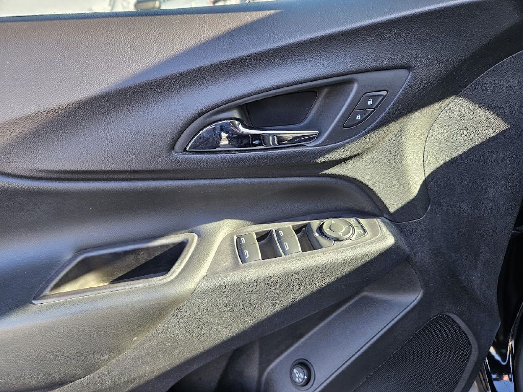 2018 Chevrolet Equinox Image 29