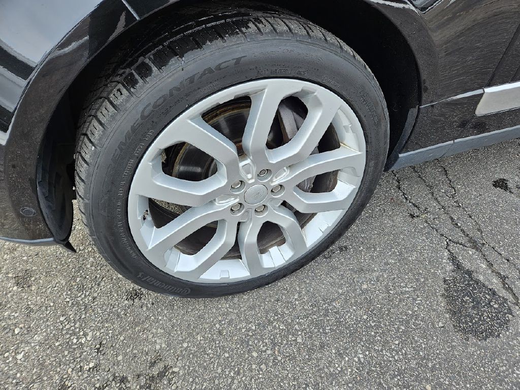 2016 Land Rover Range Rover Image 12