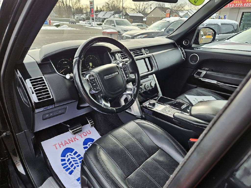 2016 Land Rover Range Rover Image 16