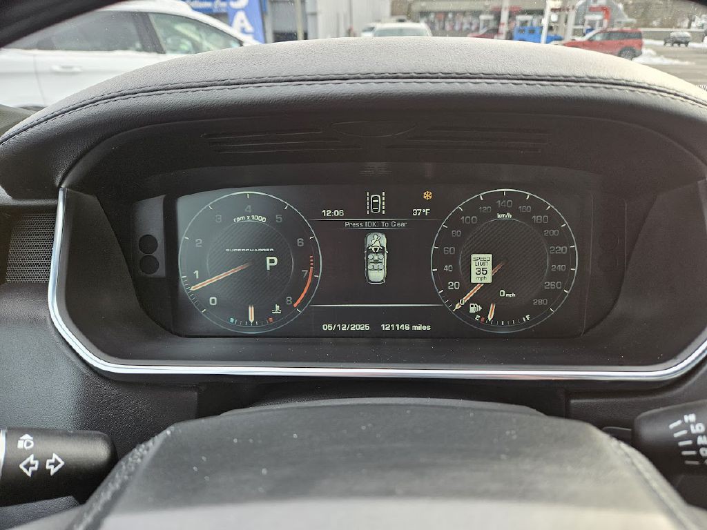 2016 Land Rover Range Rover Image 19