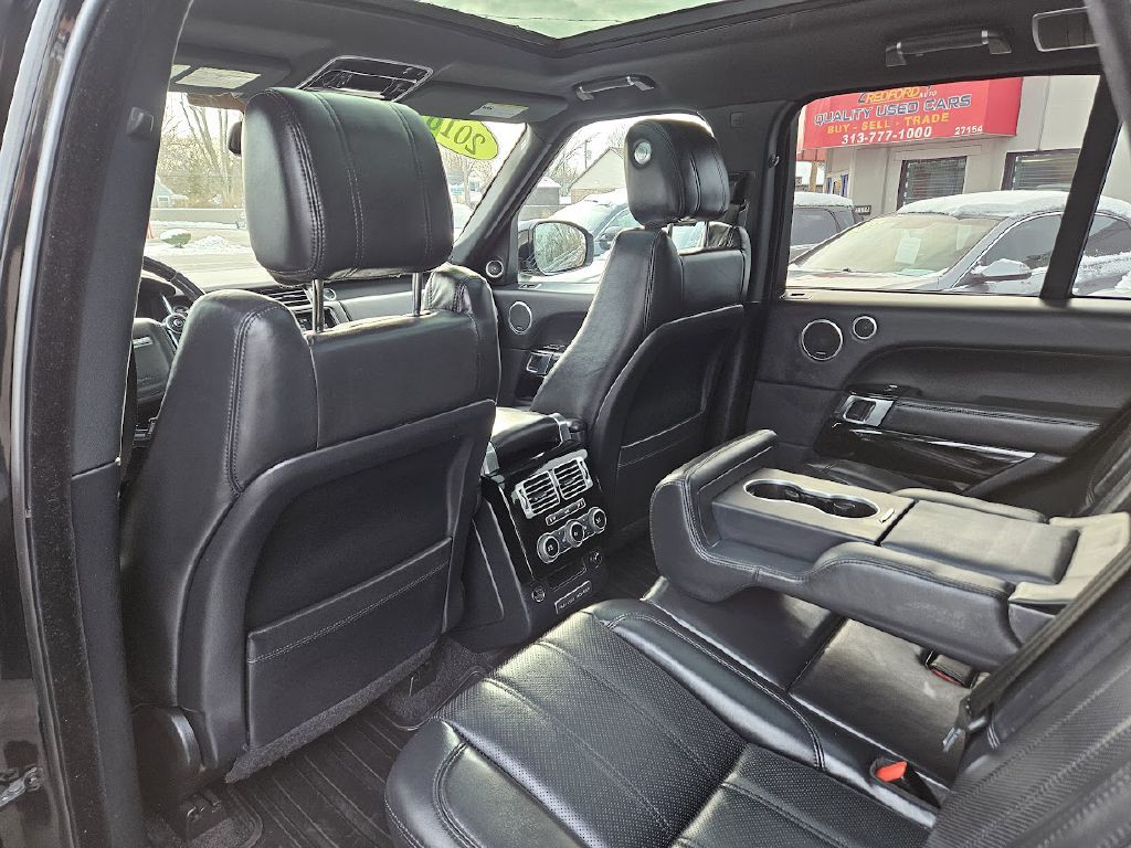 2016 Land Rover Range Rover Image 33