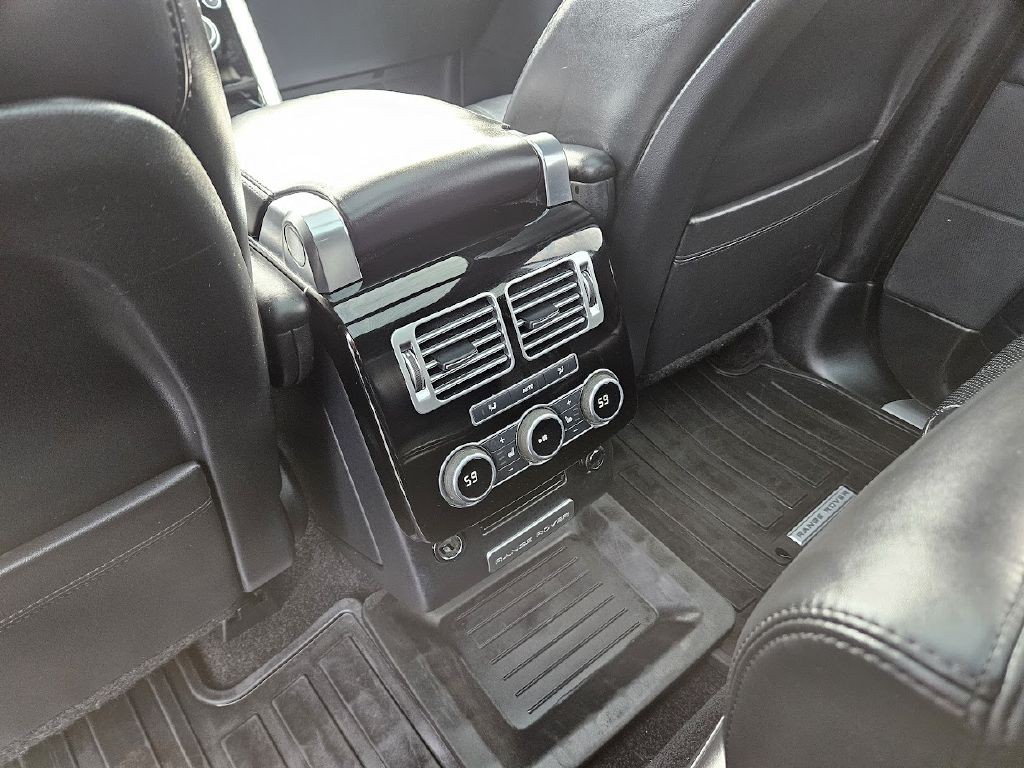 2016 Land Rover Range Rover Image 34