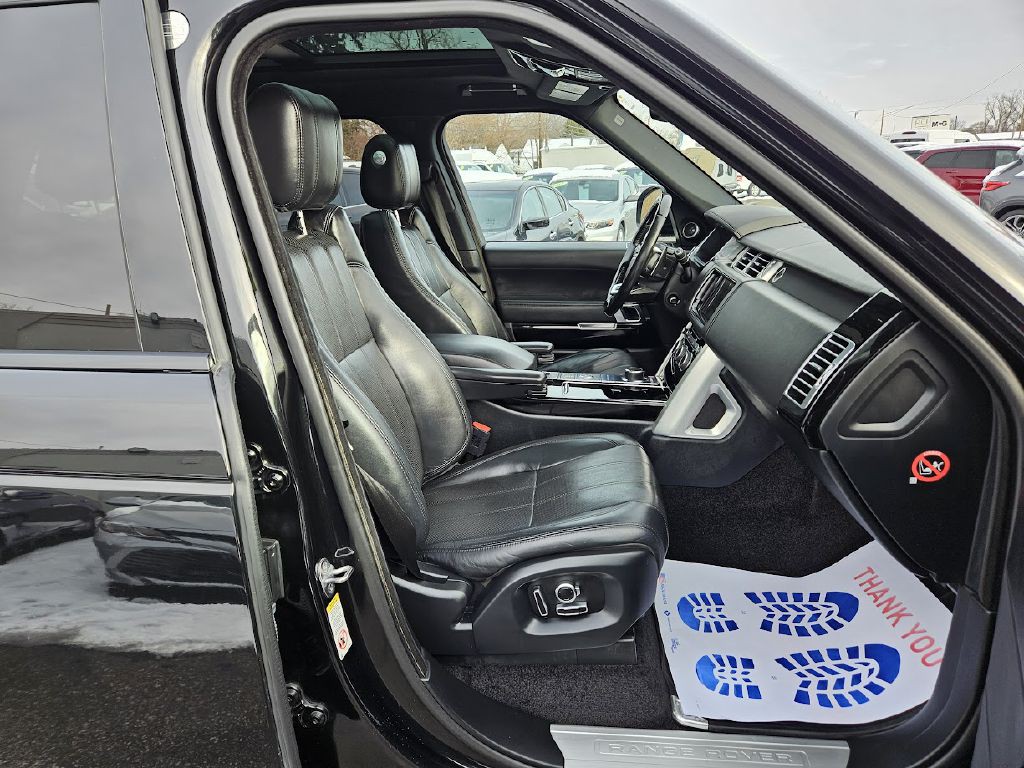 2016 Land Rover Range Rover Image 47