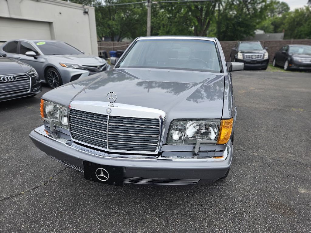 1987 Mercedes-Benz 420-Class Image 5