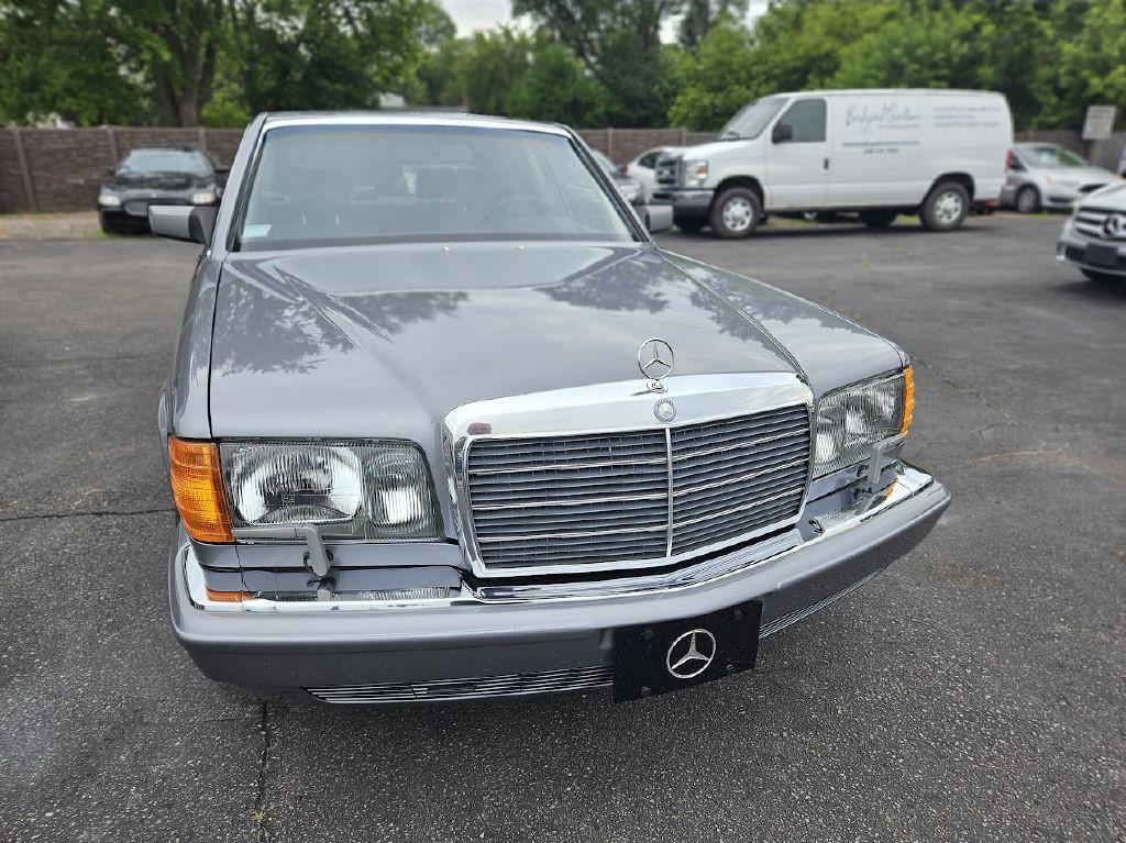 1987 Mercedes-Benz 420-Class Image 6