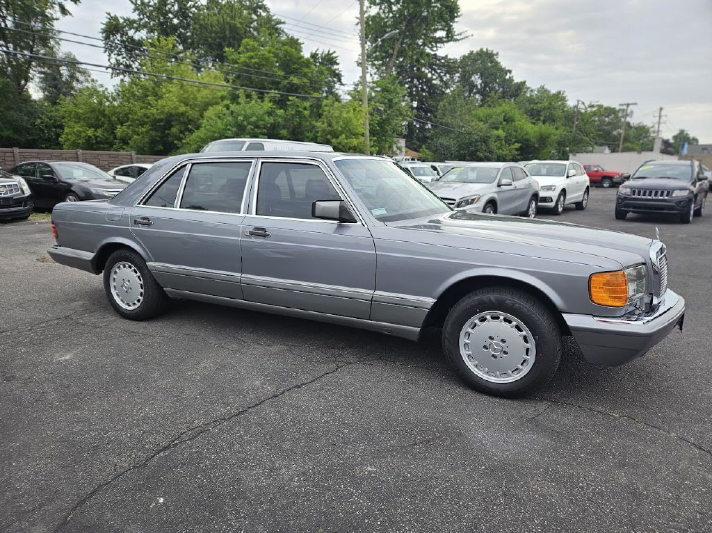 1987 Mercedes-Benz 420-Class Image 8