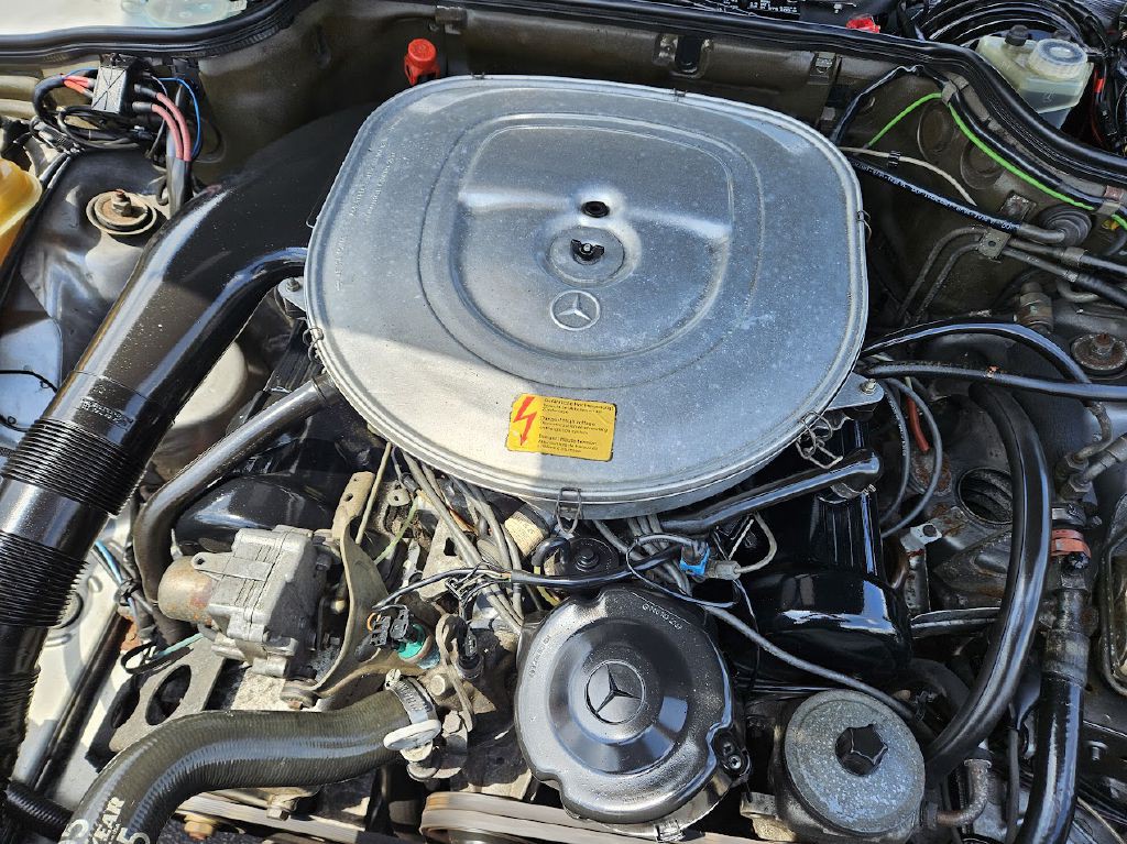 1987 Mercedes-Benz 420-Class Image 55