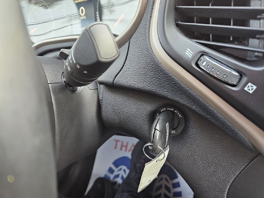 2014 Jeep Cherokee Image 28