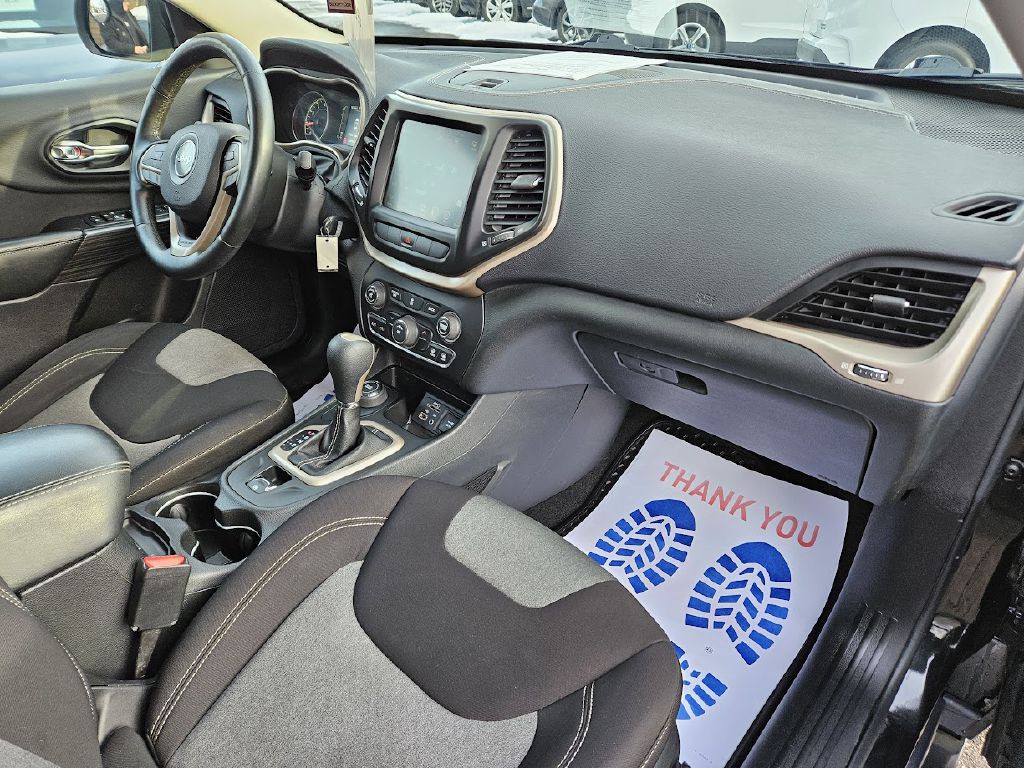 2014 Jeep Cherokee Image 39