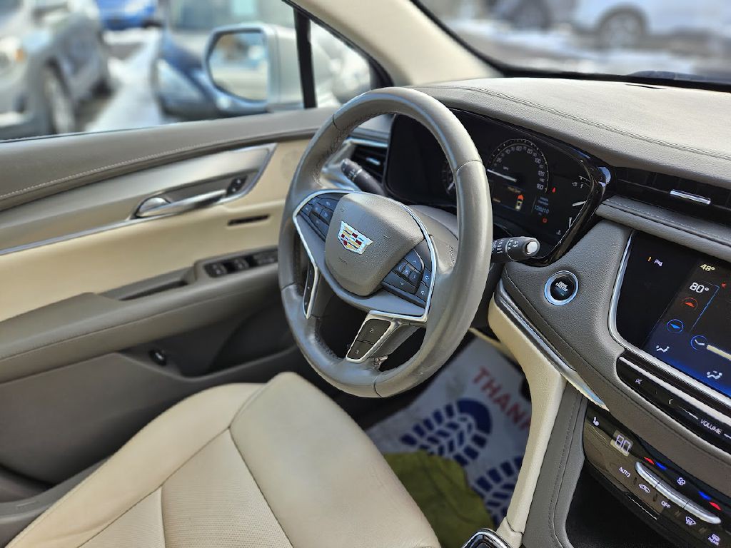 2018 Cadillac XT5 Image 45