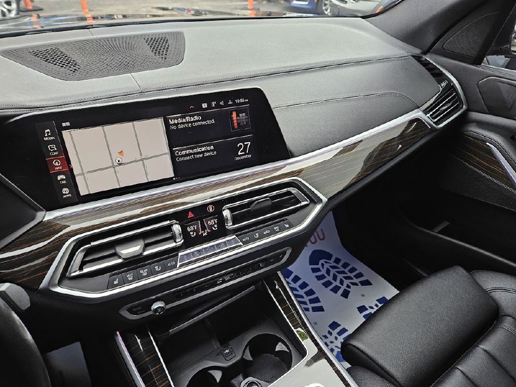 2020 BMW X5 Image 33