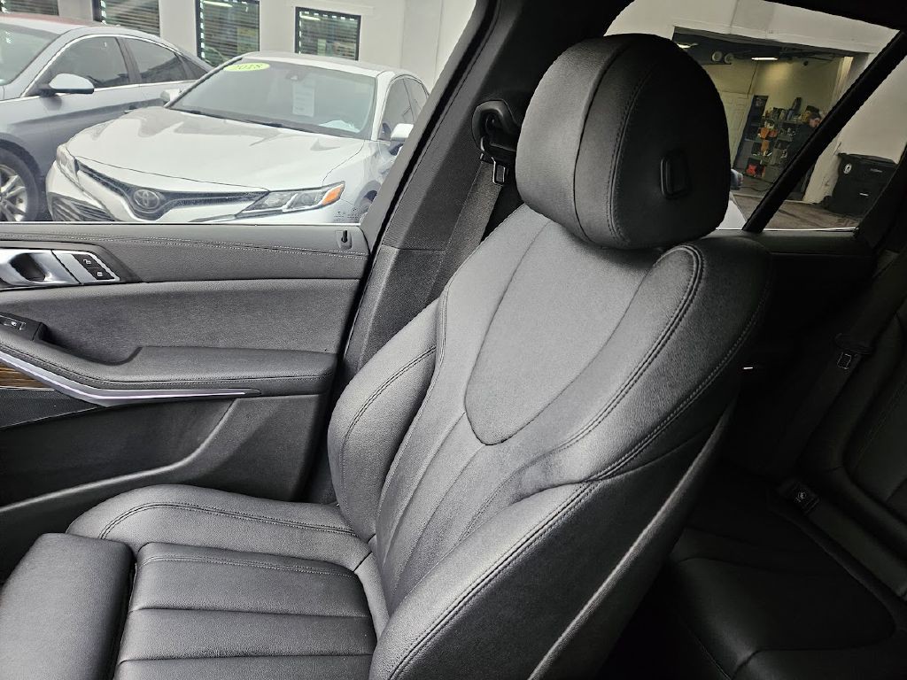 2020 BMW X5 Image 35