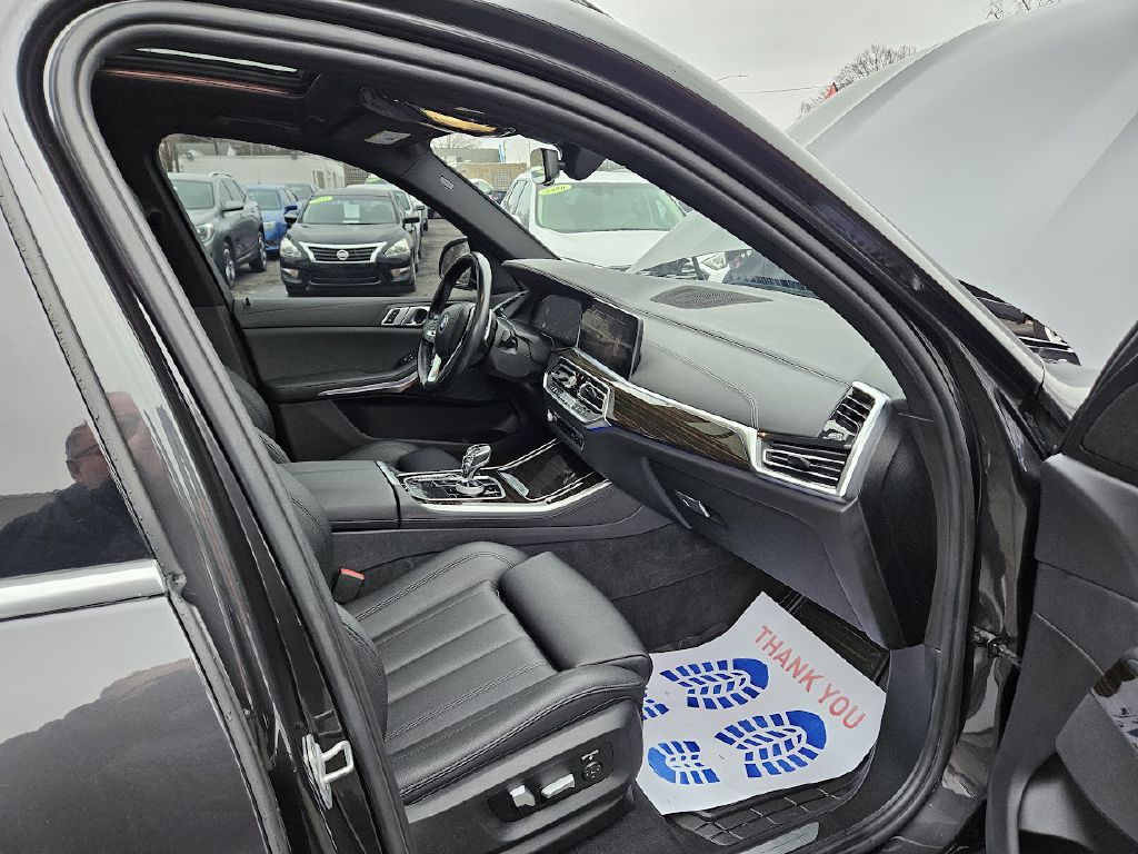 2020 BMW X5 Image 45