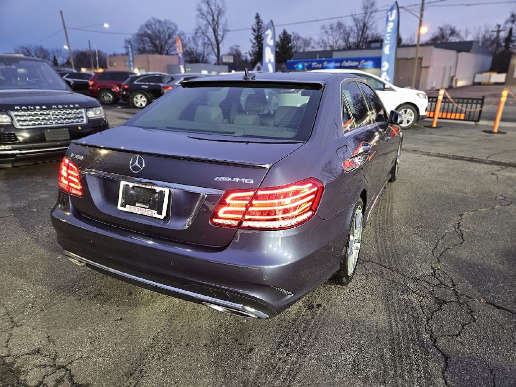 2016 Mercedes-Benz E-Class Image 7
