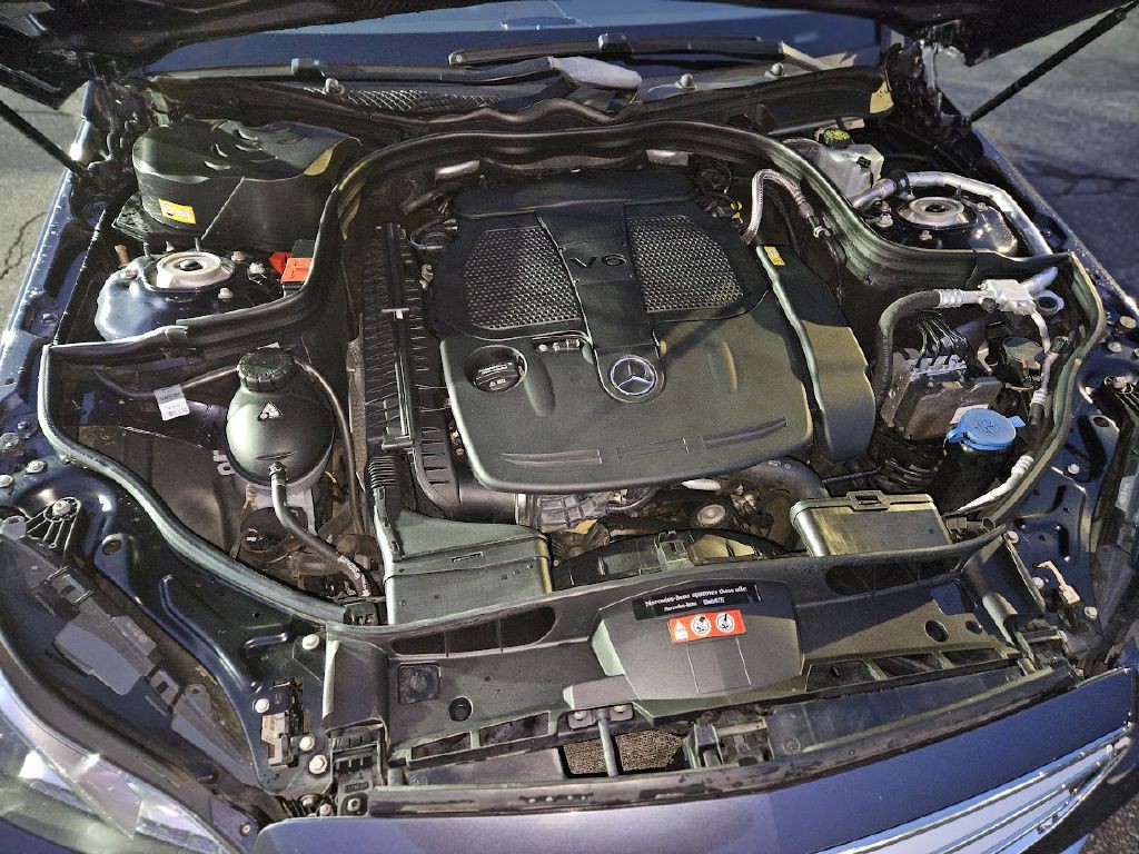 2016 Mercedes-Benz E-Class Image 52