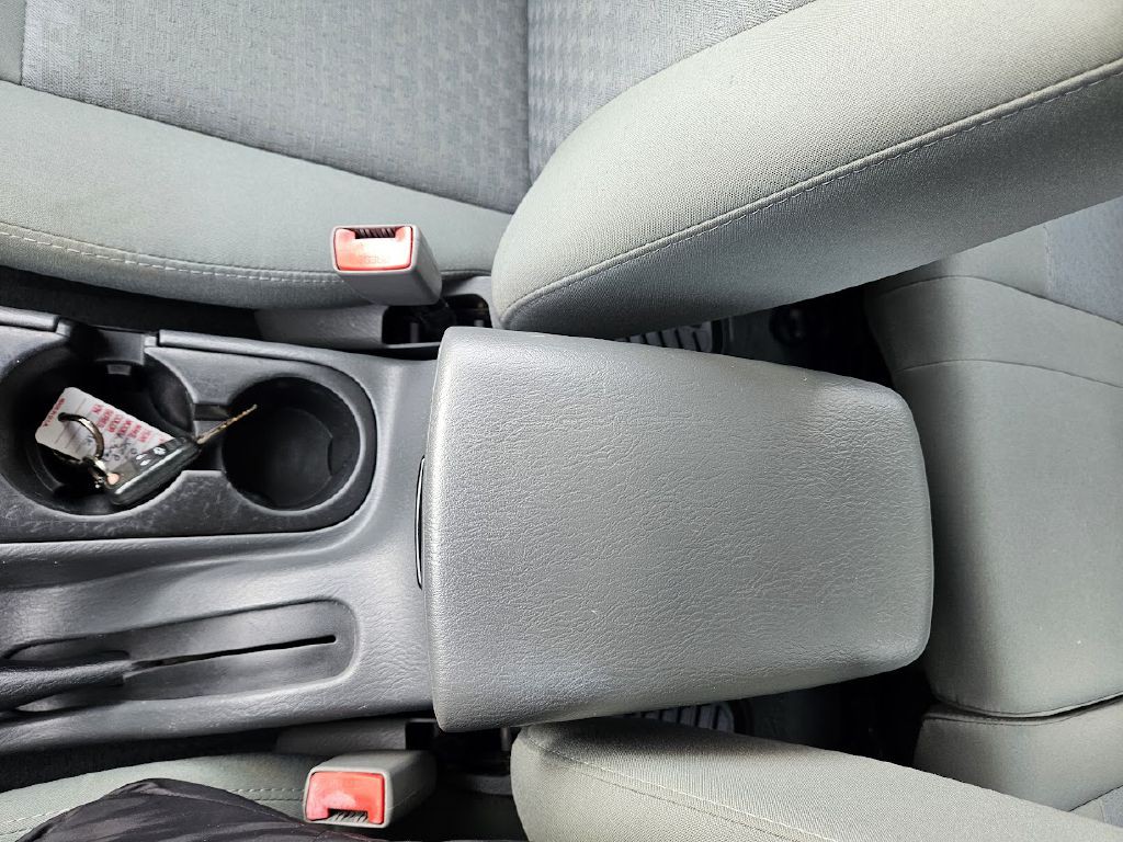 2007 Jeep Liberty Image 28