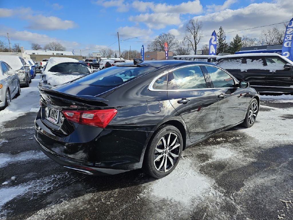 2023 Chevrolet Malibu Image 4