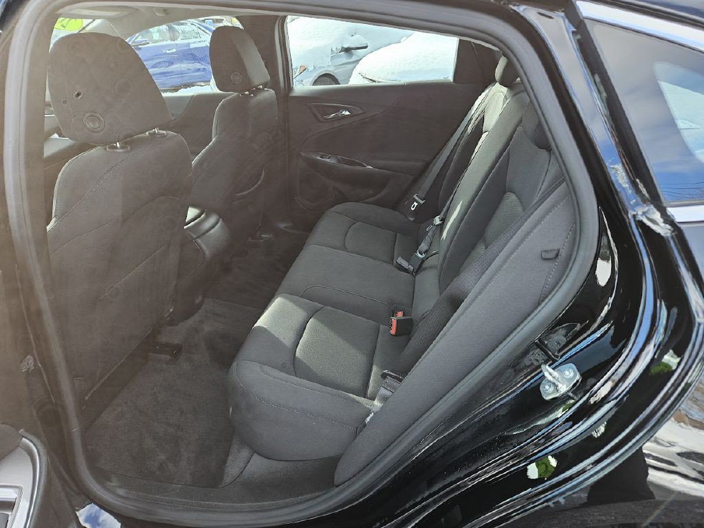 2023 Chevrolet Malibu Image 25