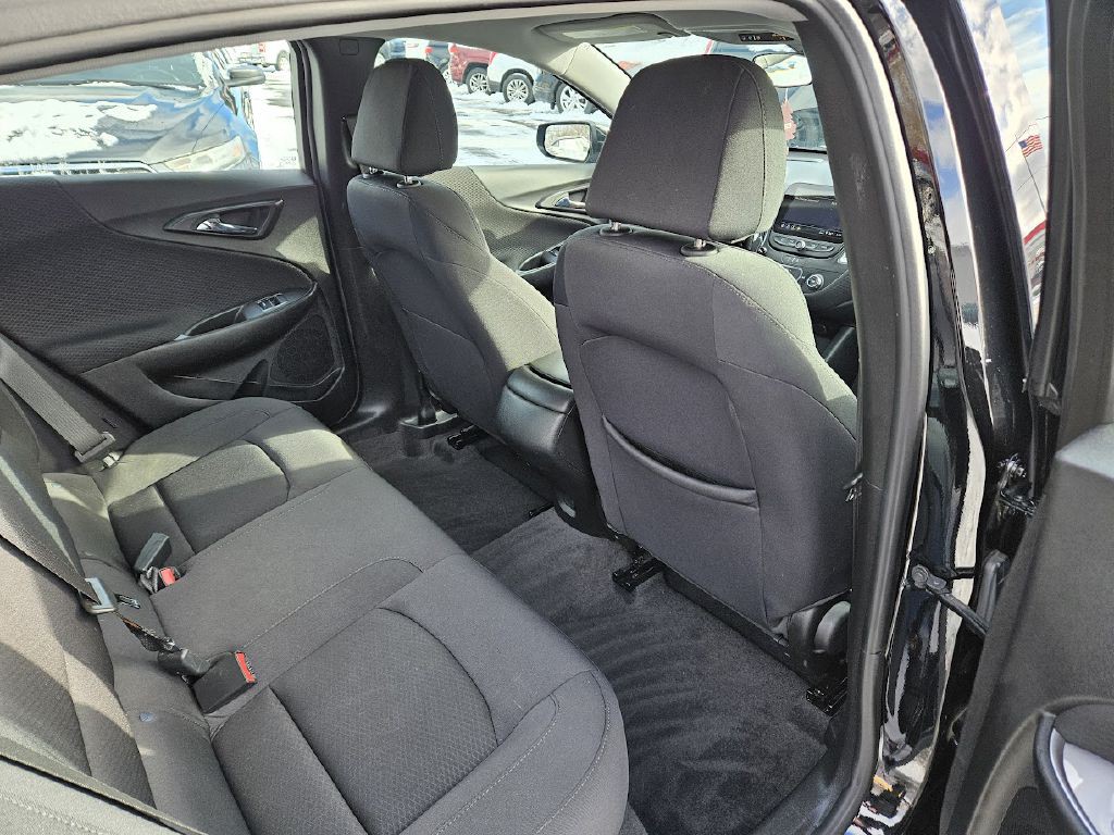 2023 Chevrolet Malibu Image 37