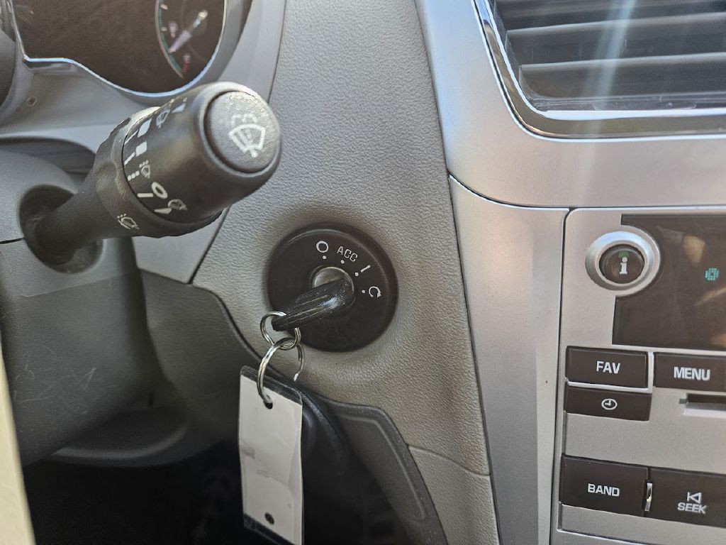 2012 Chevrolet Malibu Image 16