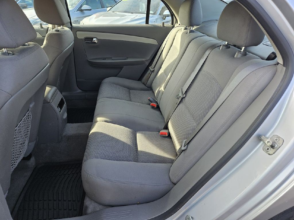 2012 Chevrolet Malibu Image 27