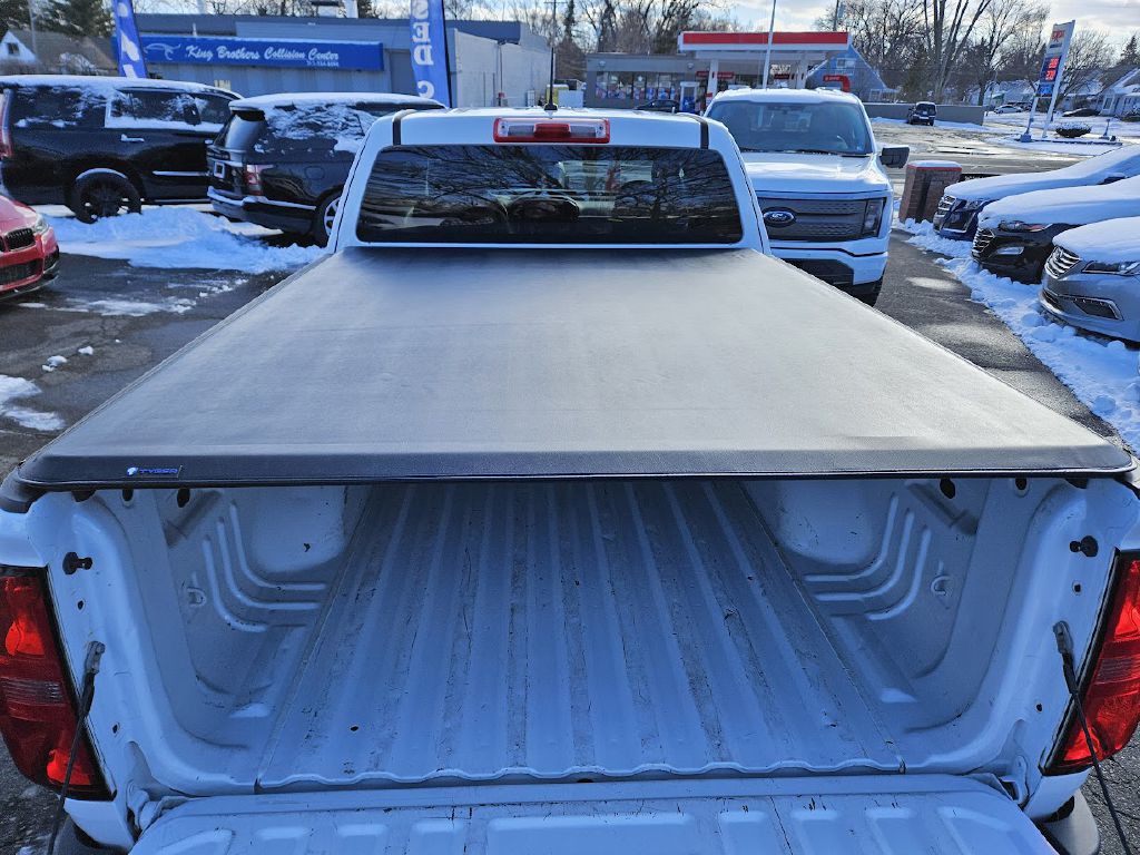 2015 Chevrolet Colorado Image 32