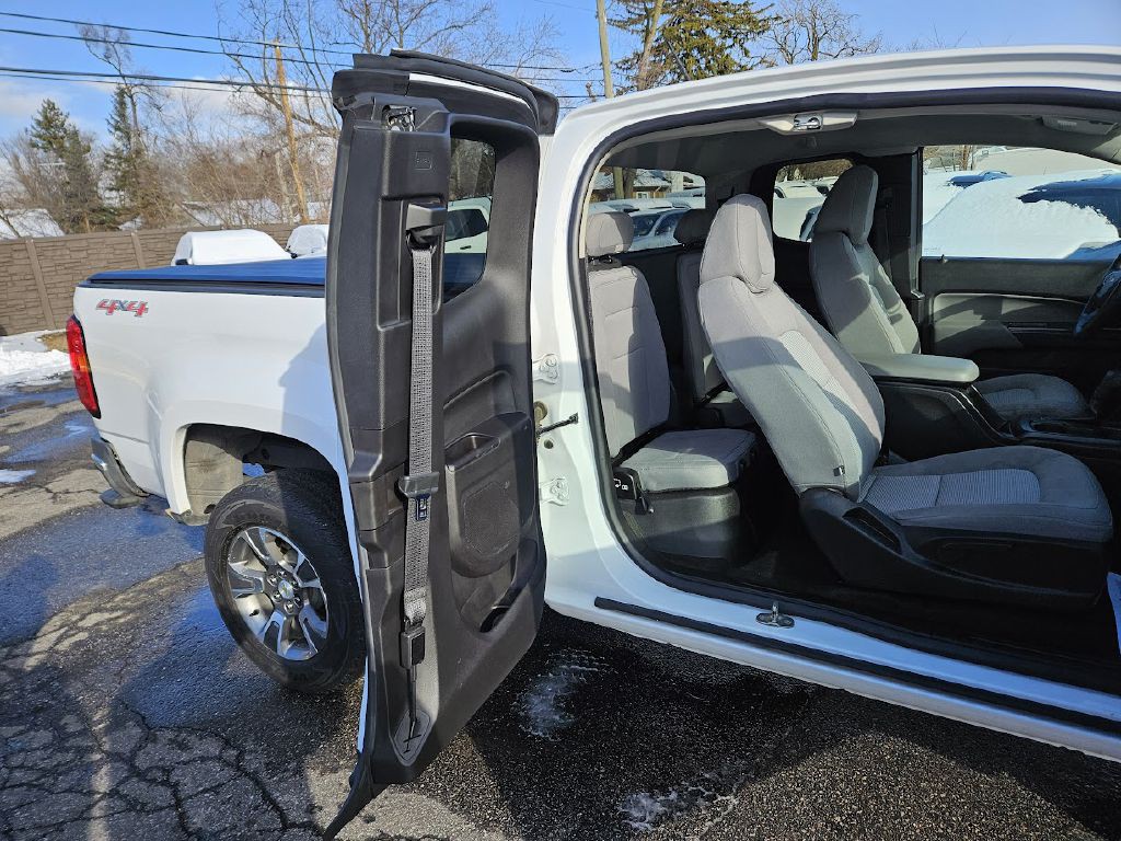 2015 Chevrolet Colorado Image 37