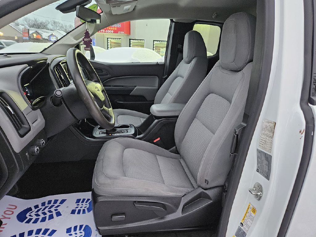 2017 Chevrolet Colorado Image 28