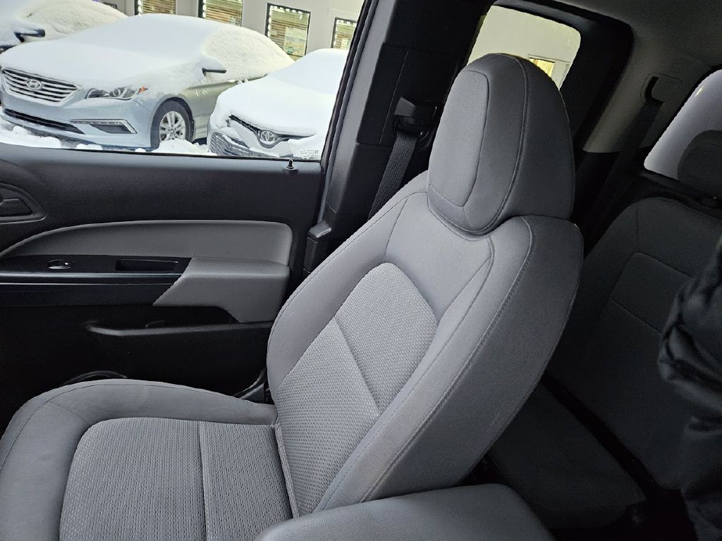 2017 Chevrolet Colorado Image 34