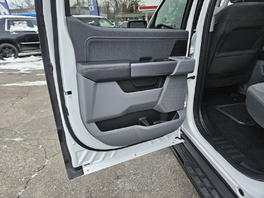 2022 Ford F-150 Image 41