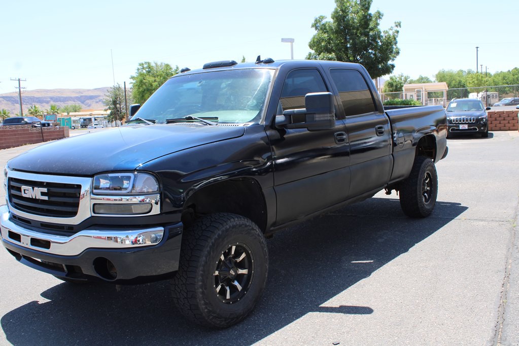 2006 GMC Sierra 2500 Image 5