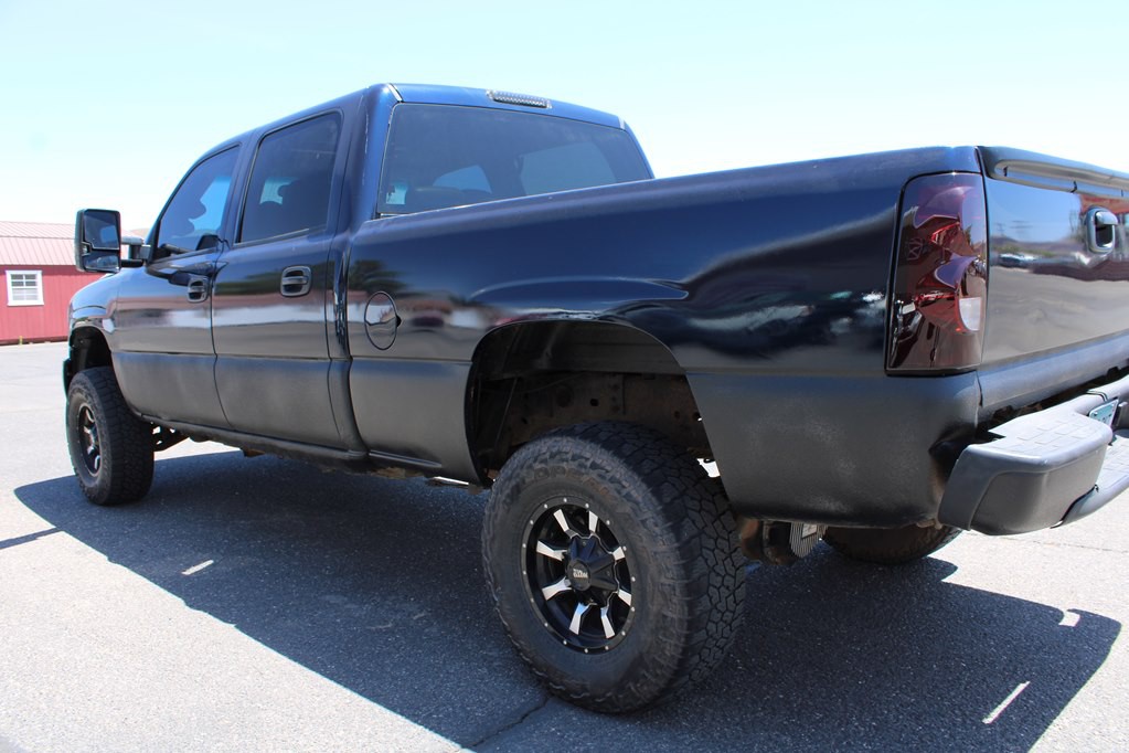 2006 GMC Sierra 2500 Image 8