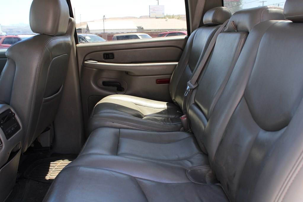 2006 GMC Sierra 2500 Image 11