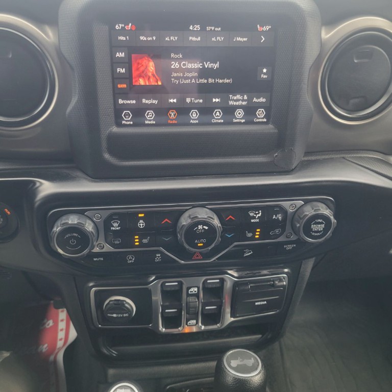 2020 Jeep Wrangler Unlimited Image 9